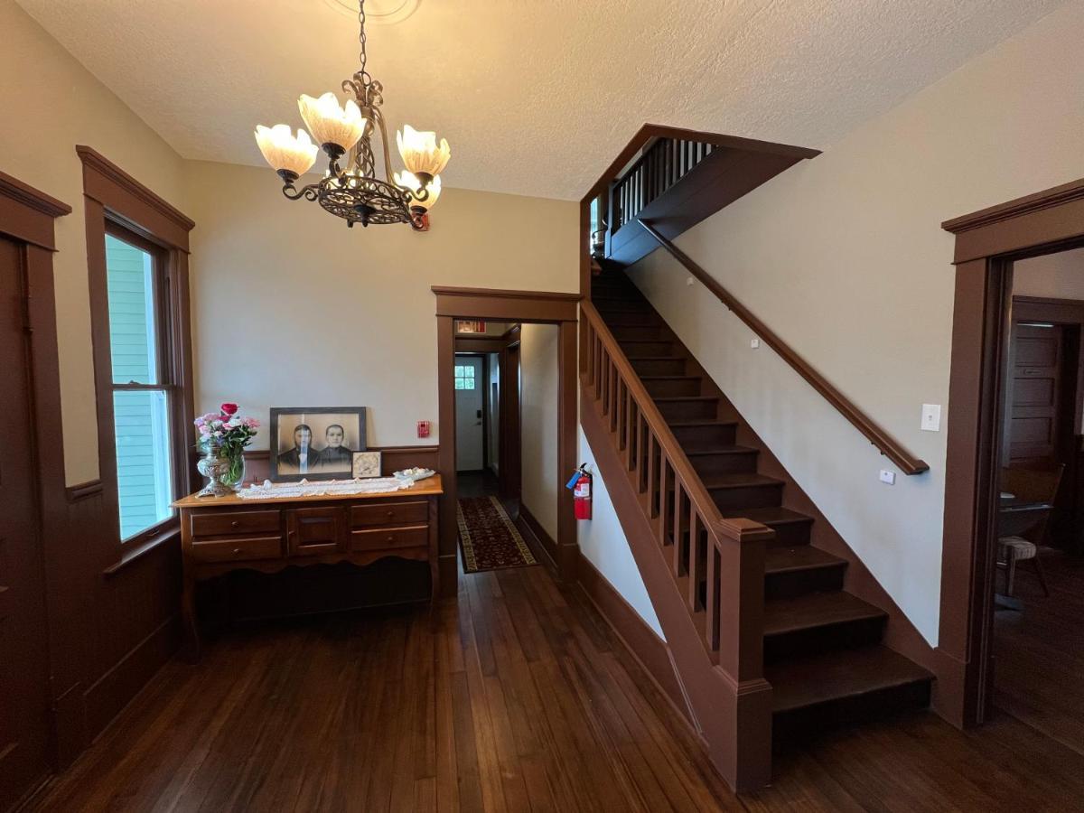 The Pearl Inn Bed And Breakfast Ilwaco 외부 사진
