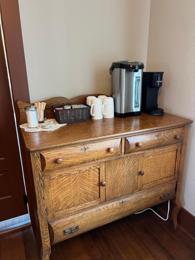 The Pearl Inn Bed And Breakfast Ilwaco 외부 사진