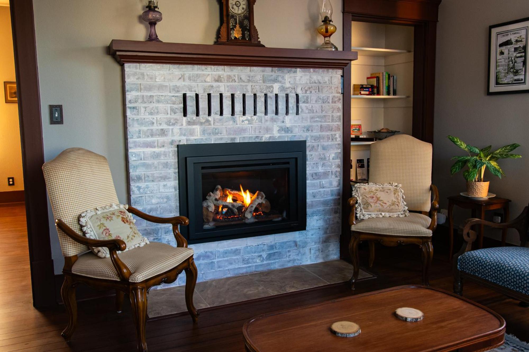 The Pearl Inn Bed And Breakfast Ilwaco 외부 사진